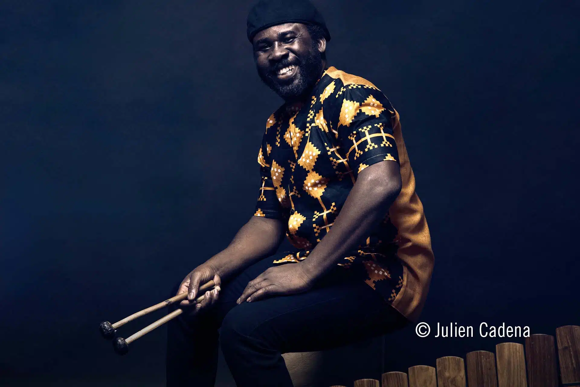 le musicien d'origine malienne adama daou